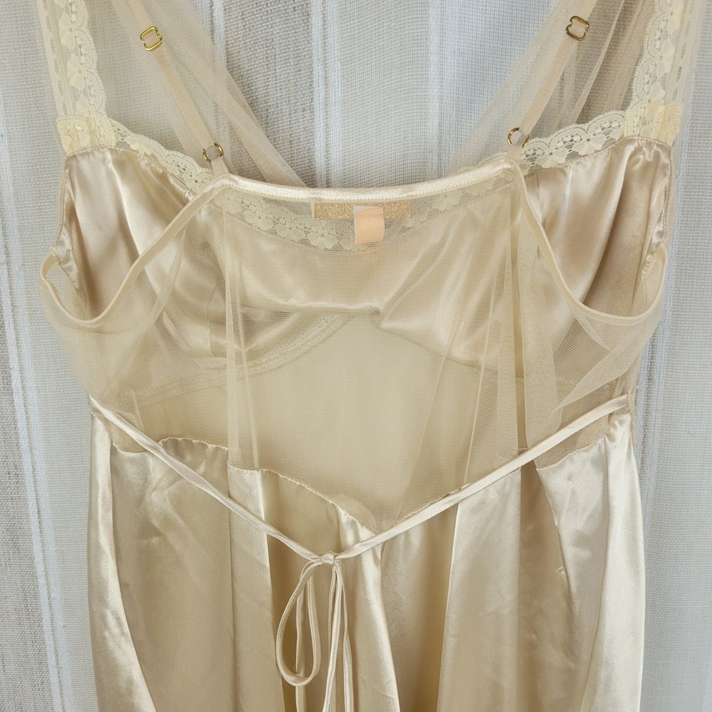 Vintage Flora Nikrooz Sheer Peignoir Robe Nightgown Cream Ivory Size Large/XL - Picture 16 of 16
